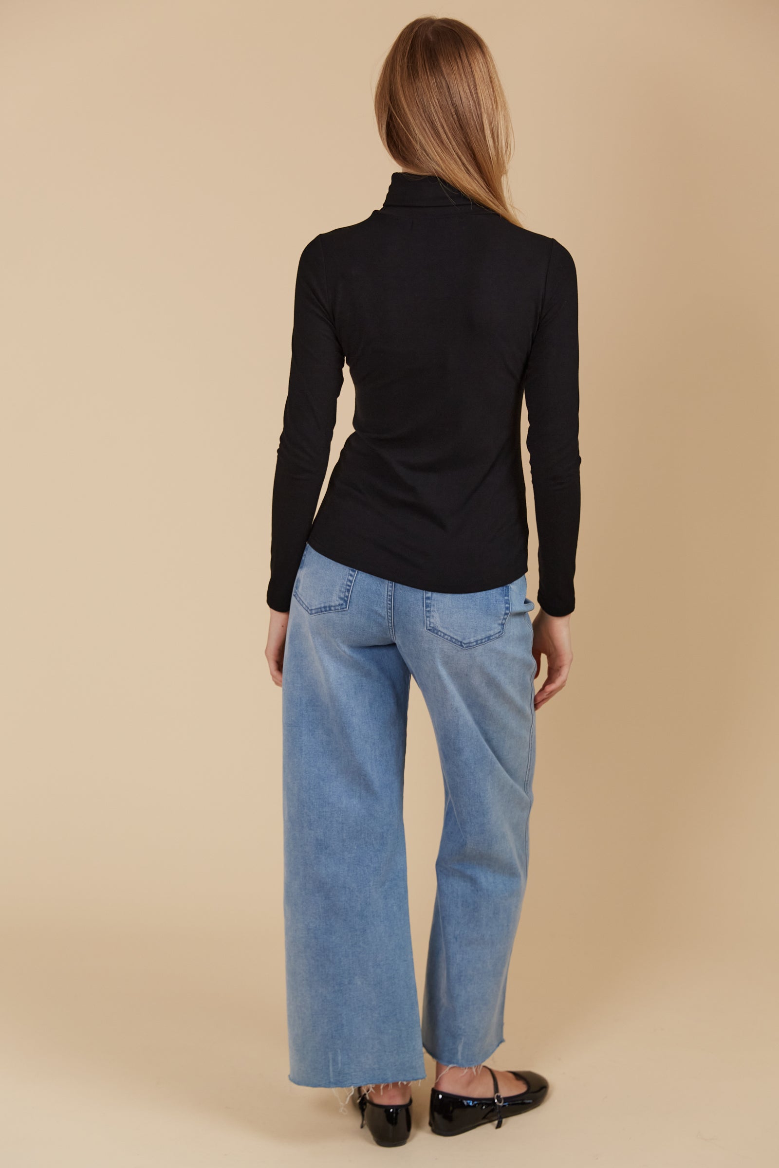 Naria Turtleneck