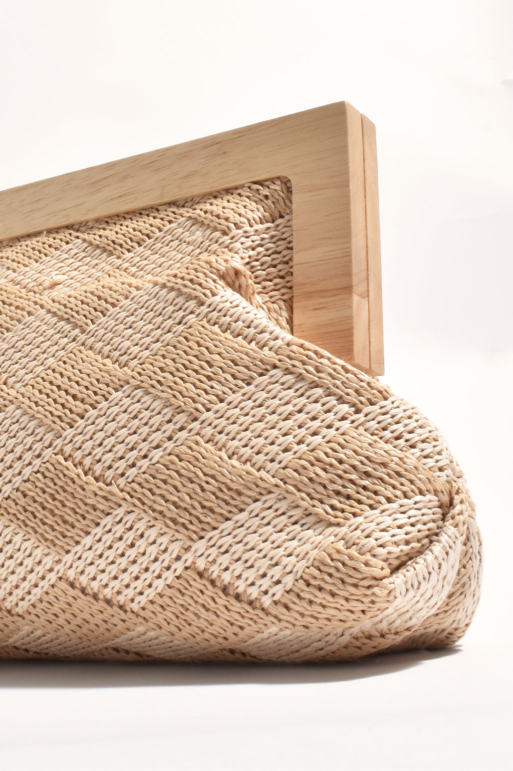 Dia Weave Timber Clutch