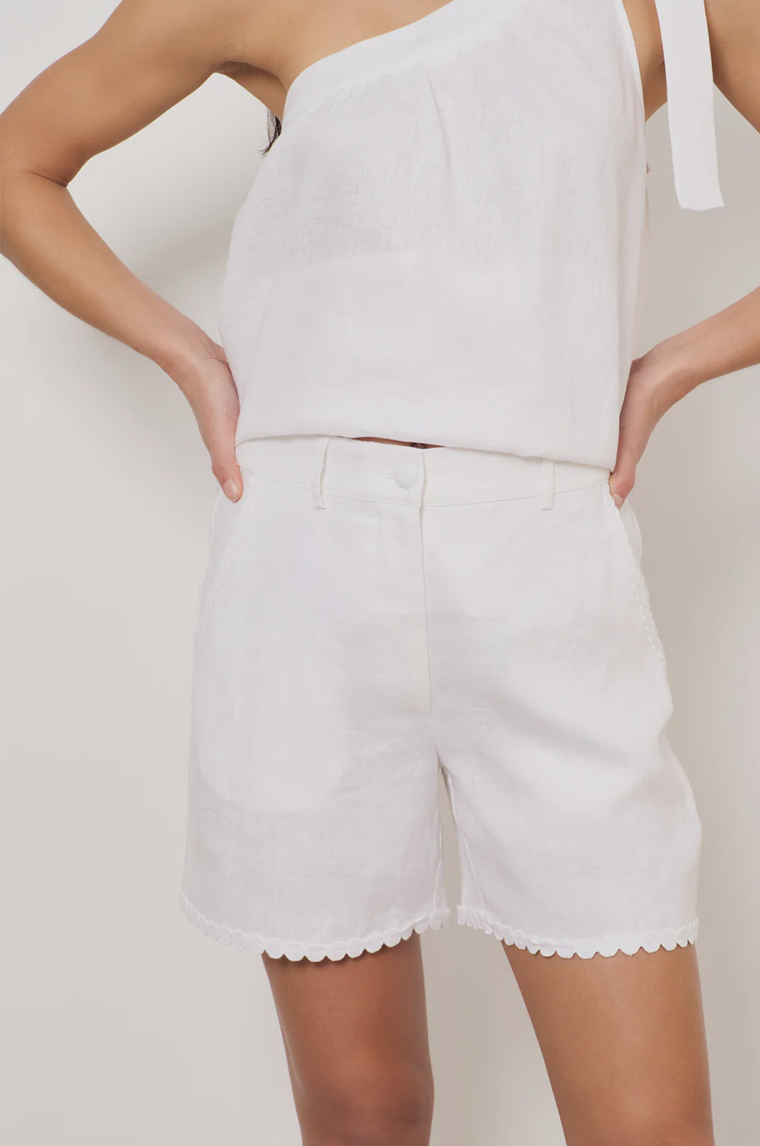 Heidi Linen Short
