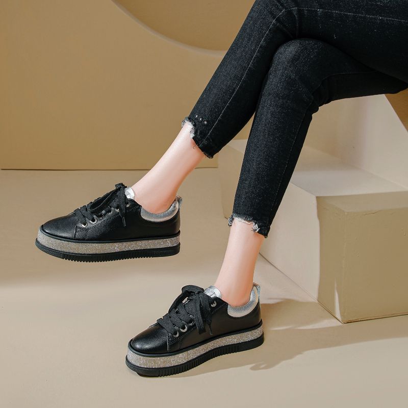Camilla Sneaker Black